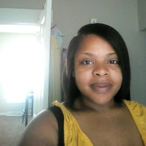 Meet your Posher, Victoria